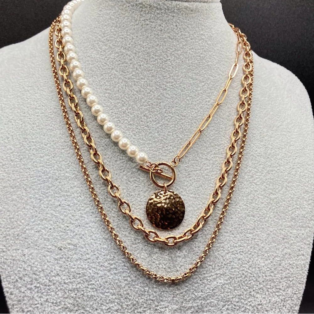 Rose Gold Stainless Steel and Shell Pearl Necklace 4 Piece Set Ever True - Picture 3 of 14